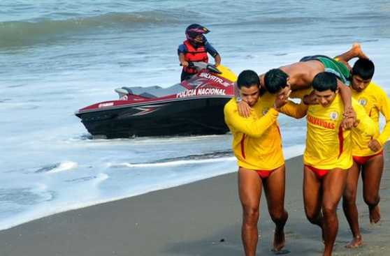 Salvavidas rescataron a 905 bañistas en lo que va del verano