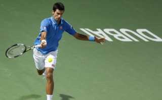 El fantástico punto de Djokovic contra Roger Federer en Dubái