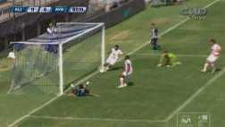 Alianza Lima: Noronha falló un gol cantado sin arquero