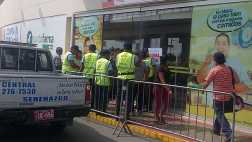 Cierran Metro de San Juan de Miraflores por mala documentación