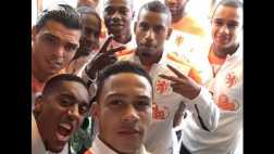 Facebook: racismo a selfie de selección holandesa es castigado