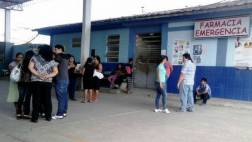 Sullana: escudo metálico de sede del PJ cayó e hirió a bebe