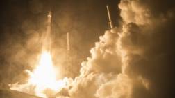 NASA lanza satélites para estudiar campo magnético de la Tierra