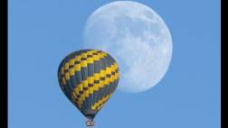 ¿Por qué a veces la Luna se observa en el día?