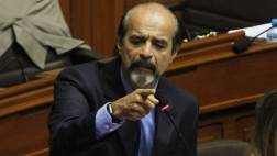 "Gobierno no quiere permitir que Alan García sea candidato"