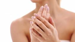 Aprende a cuidar tus uñas y míralas crecer