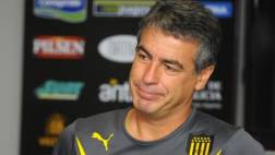Pablo Bengoechea: ¿cómo le va al ex técnico de Perú en Peñarol?
