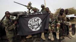 Hallan 100 cuerpos mutilados en región arrasada por Boko Haram
