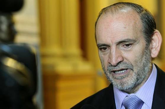 Editorial: Los dioses sangrientos