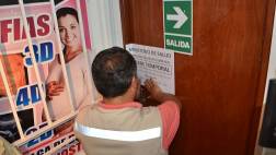 Multan y clausuran 121 locales de salud informales en Lima Sur