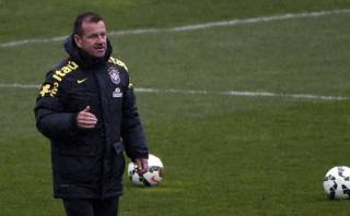 Dunga calificó eliminación ante Argentina como la más dolorosa