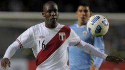 Luis Advíncula: “Ricardo Gareca es un entrenador muy exigente"