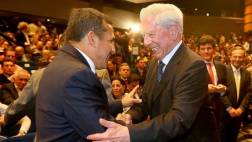 El elefante en la cristalería, por Juan Paredes Castro
