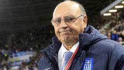 Sergio Markarián debutó en Grecia con empate 0-0 ante Hungría