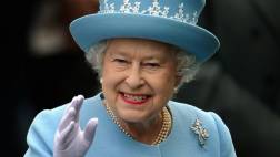 Personal de la reina Isabel II amenaza con ir a huelga