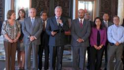 Gabinete: "Ana Jara debe permanecer como primera ministra"