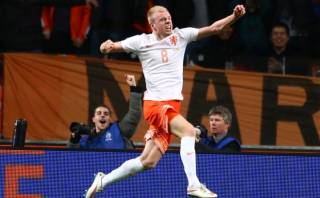 Holanda derrotó 2-0 a España de local en Ámsterdam (VIDEO)