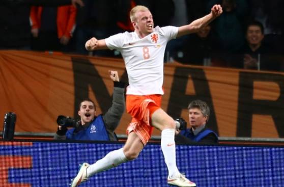 Holanda derrotó 2-0 a España de local en Ámsterdam (VIDEO)