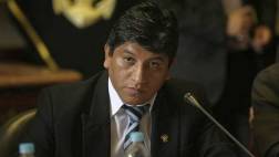 Editorial: La dura democracia