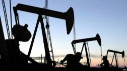 Precio del barril de petróleo cayó a mínimos desde el 2004