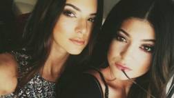 Snapchat: Kylie y Kendall Jenner vuelven a causar controversia