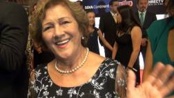 ¿Qué dijo la mamá de Carlos Alcántara sobre "Asu Mare 2"?