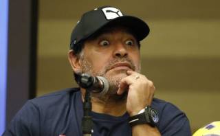 Diego Maradona calificó de "corrupto" a Joseph Blatter