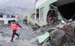 Chosica: damnificados irán a edificios cerca a La Cantuta
