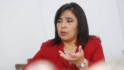 Ana Jara: “Sentí que el Congreso me condecoró al censurarme”