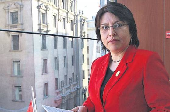 Fiscal Espinoza niega vínculos con la red de Rodolfo Orellana