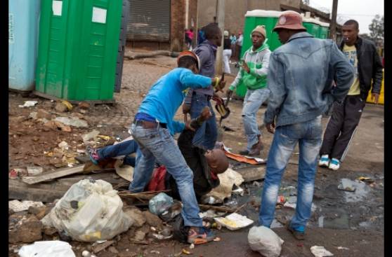Sudáfrica: Crece la ola de violencia xenófoba en Johannesburgo