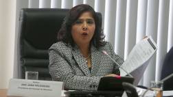 Ana Jara habría ordenado compra de pañales por S/.6 millones