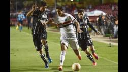 Corinthians cayó 2-0 ante Sao Paulo, pero ambos clasificaron
