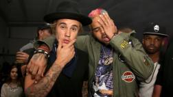 Justin Bieber se coló en fiesta de promoción (VIDEO)