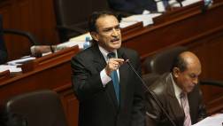Becerril: Oposición debe participar en reestructuración de DINI