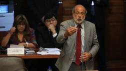 Abugattás: “No hay razones para no dar facultades a Ejecutivo”