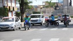 Polémica en Piura por prohibición de uso de casco cerrado