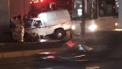 Metropolitano: auto chocó contra puente y generó congestión