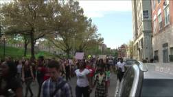 Baltimore pide justicia pacíficamente