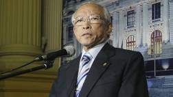 Humberto Lay renuncia a la presidencia de la Comisión de Ética