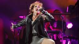 Alejandra Guzmán pasó incómodo momento durante concierto