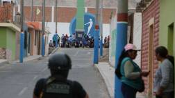 Tía María: siete policías fueron apedreados por antimineros