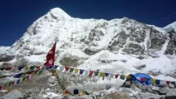 Terremoto en Nepal: Hallan 100 cadáveres en zona de senderismo