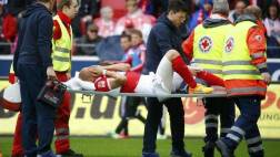 Jugador de Mainz sufrió terrible lesión de rodilla (VIDEO)