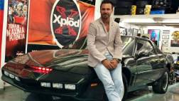 Christian Zuárez compró una réplica del 'Auto fantástico'