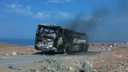 Opositores a Tía María incendiaron un bus en Matarani