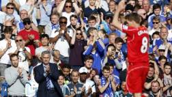 Mourinho e hinchas del Chelsea se rinden a Gerrard en cambio
