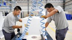 SNI: "Industria seguiría sin crecer durante el 2016"