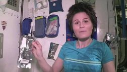 Cómo hacen los astronautas para ir al baño en el espacio