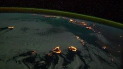 Viaje de España e Italia visto desde el espacio